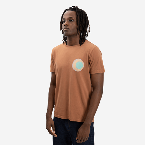T-Shirt Slim Hot Stuff Marrom GG